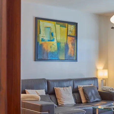 Solsidan Pool, Jacuzzi, A/c 15 Minutes Walking To Marina Rubicon ヴィラ プラヤ・ブランカ