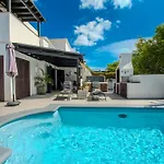 Villa Solsidan Pool, Jacuzzi, A/c 15 Minutes Walking To Marina Rubicon