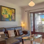 Solsidan Pool, Jacuzzi, A/c 15 Minutes Walking To Marina Rubicon Villa *