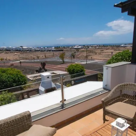 Solsidan Pool, Jacuzzi, A/c 15 Minutes Walking To Marina Rubicon Коста Бланка