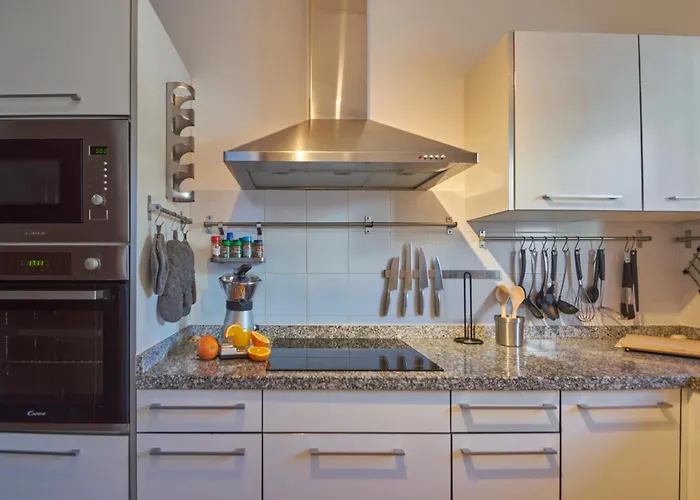 Villa Solsidan Pool, Jacuzzi, A/c 15 Minutes Walking To Marina Rubicon Playa Blanca