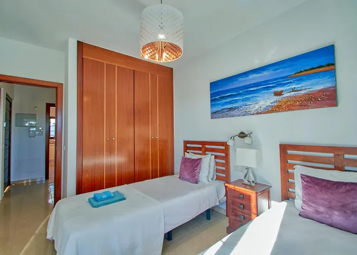 Solsidan Pool, Jacuzzi, A/c 15 Minutes Walking To Marina Rubicón Villa *