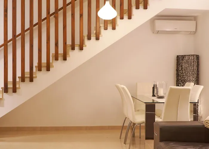 Solsidan Pool, Jacuzzi, A/c 15 Minutes Walking To Marina Rubicón